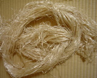 草の布、葛の繊維